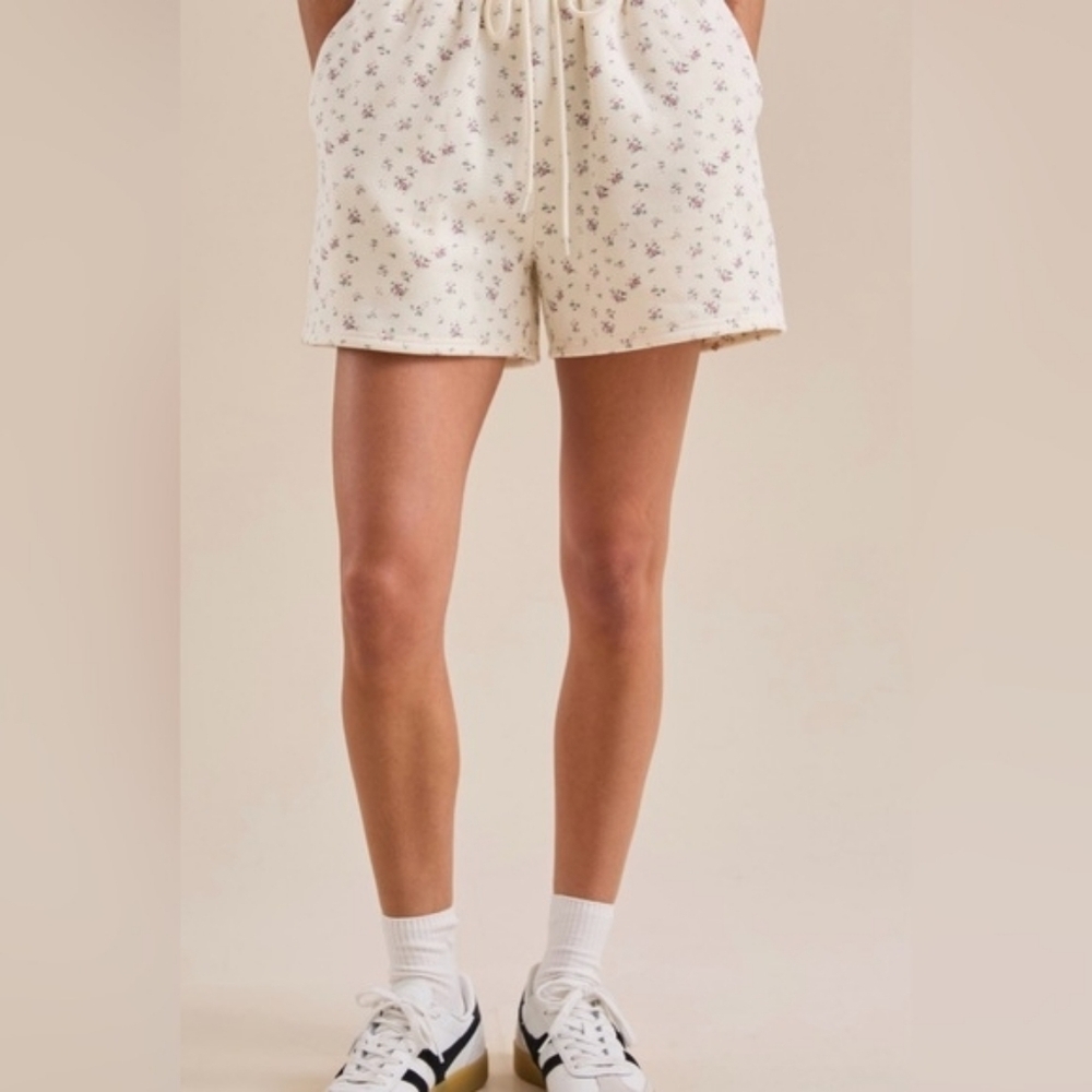 Altar'd State Ivory Floral Athletic Shorts Fleece Inside Size M